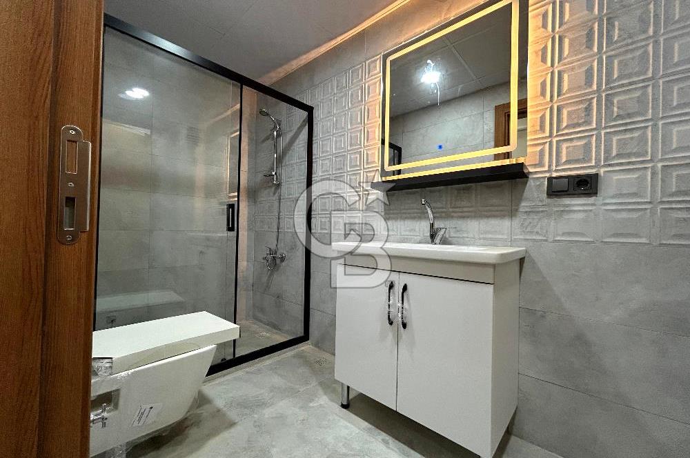 Manisa Muradiyede 2+1 Asansörlü Kapalı Otoparklı Sıfır Daire