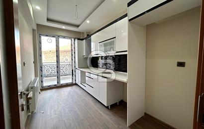 Manisa Muradiyede 2+1 Asansörlü Kapalı Otoparklı Sıfır Daire