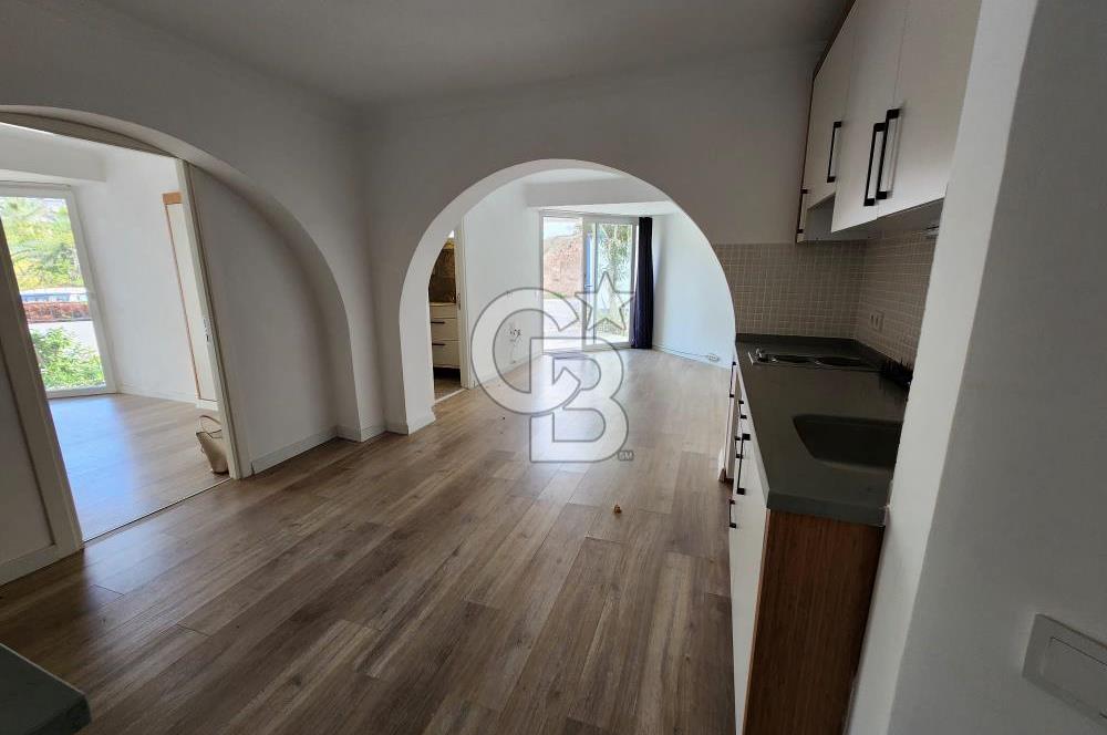 Tatil Huzurunda Denize Sıfır Kiralık Daire