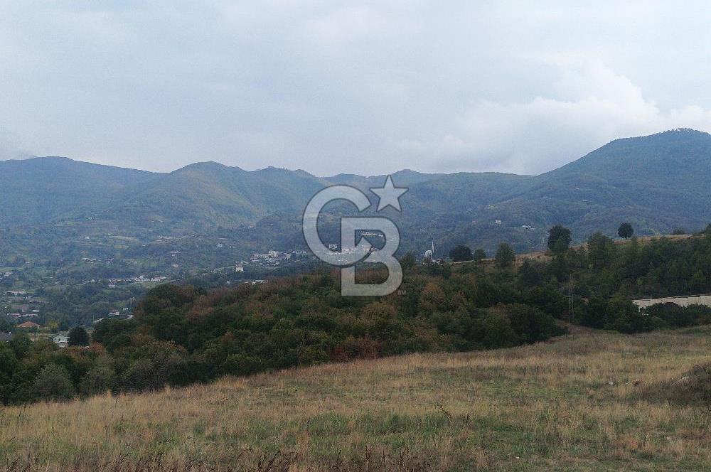 Basiskele Kullar'da Satilik 625 m2 imarli arsa