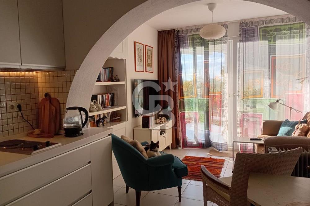 DENİZLE GÜNEŞİN BULUŞTUĞU SATILIK DAİRE