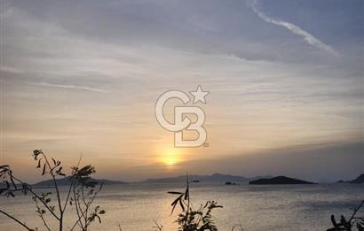 DENİZLE GÜNEŞİN BULUŞTUĞU SATILIK DAİRE