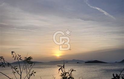 DENİZLE GÜNEŞİN BULUŞTUĞU SATILIK DAİRE