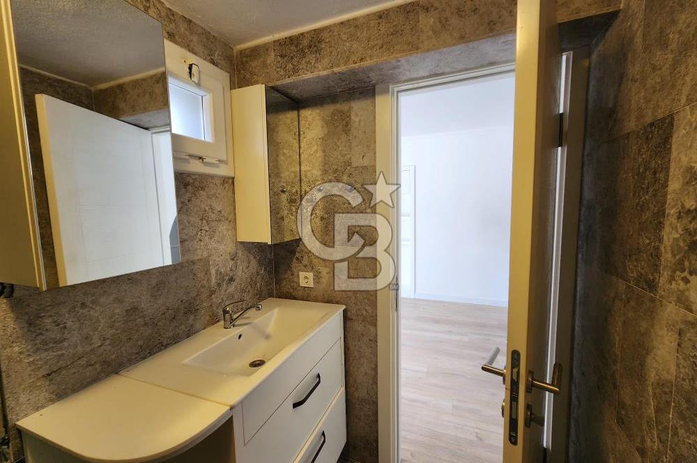 Tatil Huzurunda Denize Sıfır Kiralık Daire