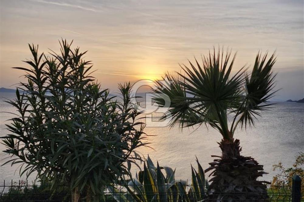 DENİZLE GÜNEŞİN BULUŞTUĞU SATILIK DAİRE