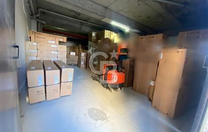 ŞERİFALİ'DE KİRALIK 120 m² DEPO&DÜKKAN!