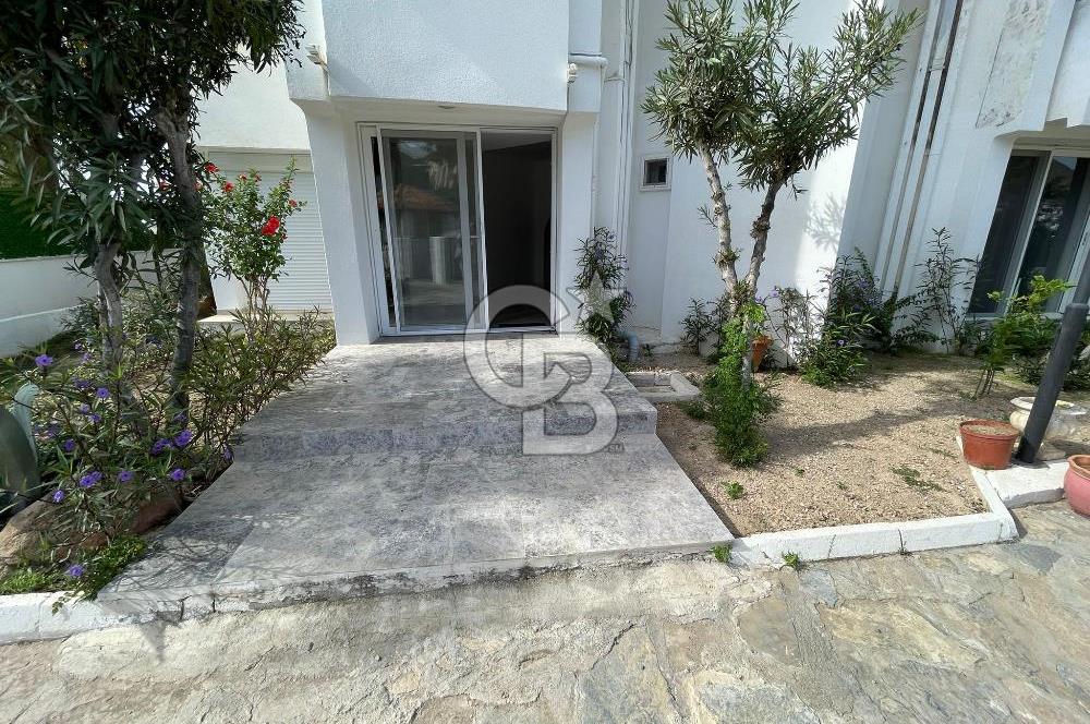 Tatil Huzurunda Denize Sıfır Kiralık Daire