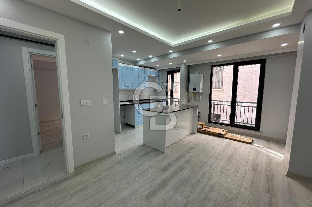 Küçükçekmece Sultan Murat Mh’de 1+1 Satılık Daire