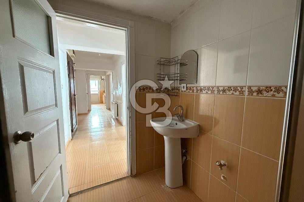 ETİMESGUT ALSANCAK'TA SATILIK ASANSÖRLÜ 2+1 ARAKAT DAİRE