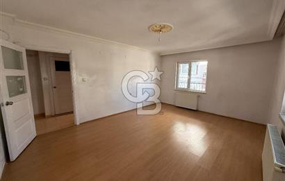 ETİMESGUT ALSANCAK'TA SATILIK ASANSÖRLÜ 2+1 ARAKAT DAİRE