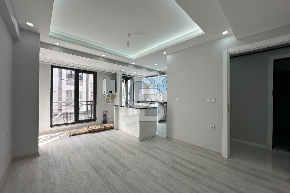 Küçükçekmece Sultan Murat Mh’de 1+1 Satılık Daire