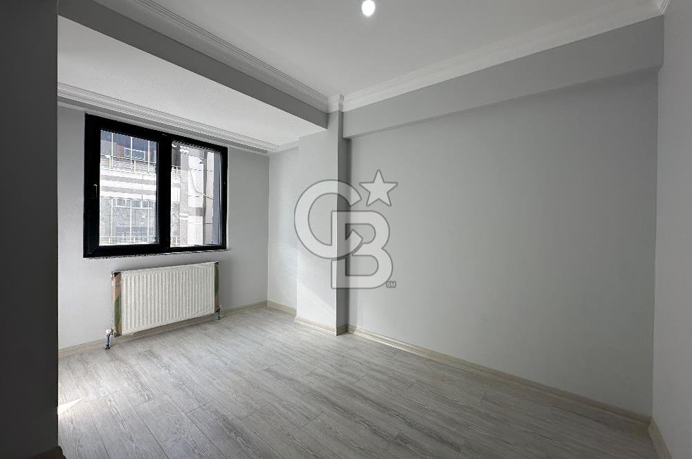 Küçükçekmece Sultan Murat Mh’de 1+1 Satılık Daire