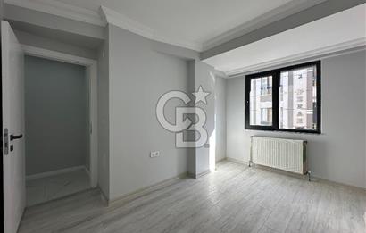 Küçükçekmece Sultan Murat Mh’de 1+1 Satılık Daire