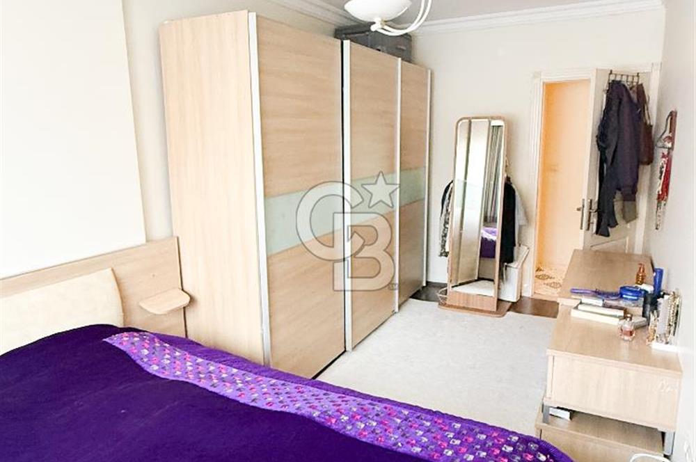 Gaziemir Atıfbey Mah.de Merkezi Lokasyonda 3+1 Satılık Daire