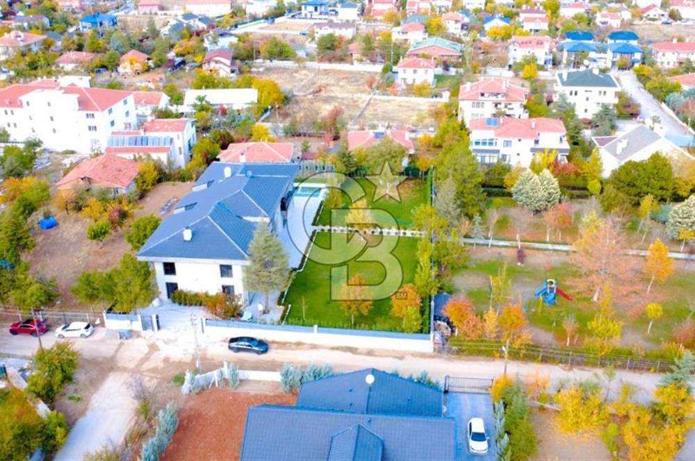 GÖLBAŞI HACIHASANDA 2216 m² ARSA ÜZERİNDE VİLLA/MALİKANE