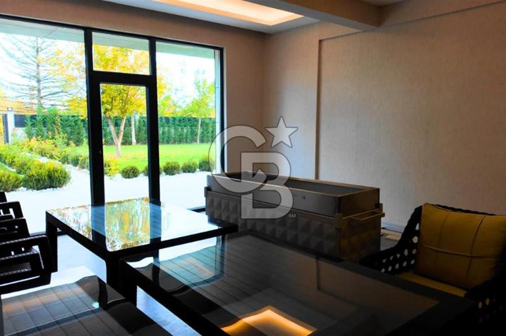 GÖLBAŞI HACIHASANDA 2216 m² ARSA ÜZERİNDE VİLLA/MALİKANE