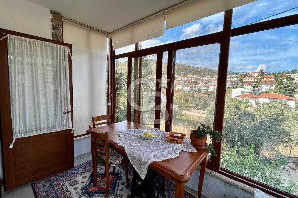 Datça — TAM MERKEZDE, BAHÇELİ & KAPALI BALKONLU 1+1 SATILIK DAİRE