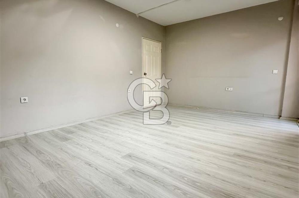 Marmaris Siteler'de Deniz Manzaralı Kiralık Daire