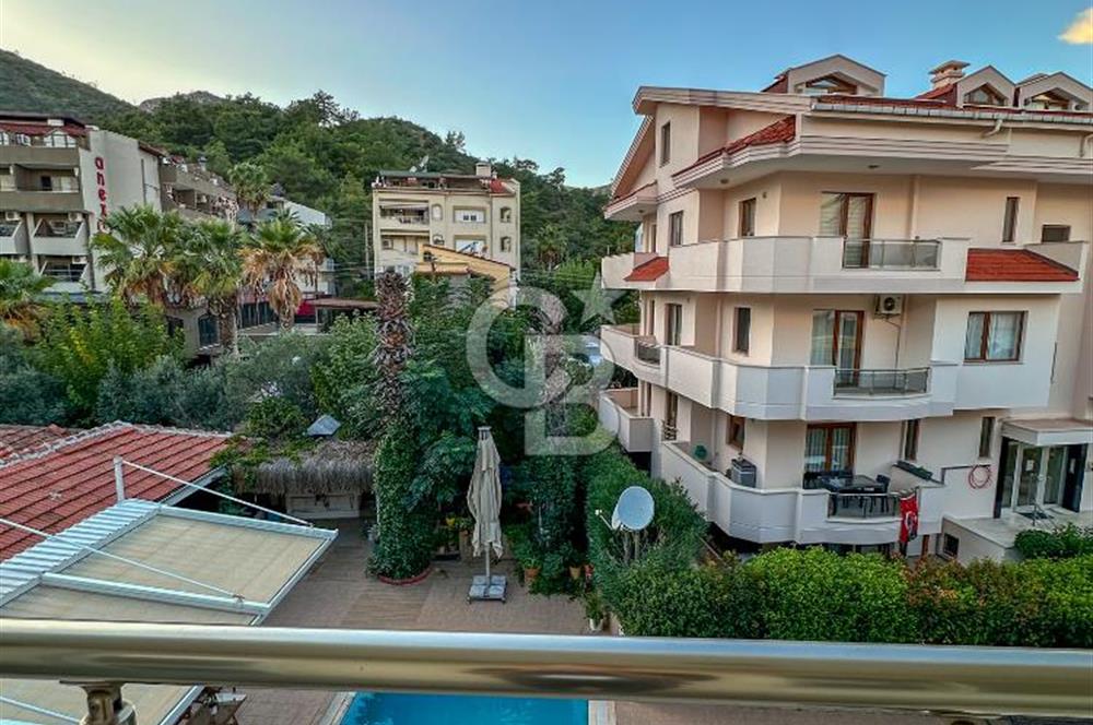 Marmaris Siteler'de Deniz Manzaralı Kiralık Daire
