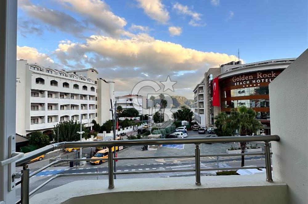 Marmaris Siteler'de Deniz Manzaralı Kiralık Daire