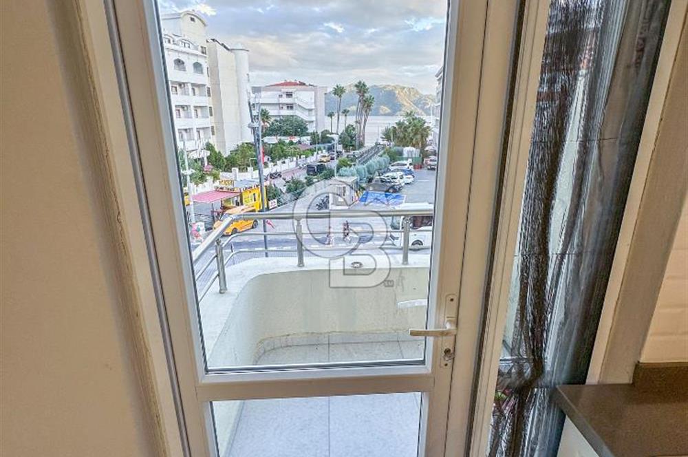 Marmaris Siteler'de Deniz Manzaralı Kiralık Daire