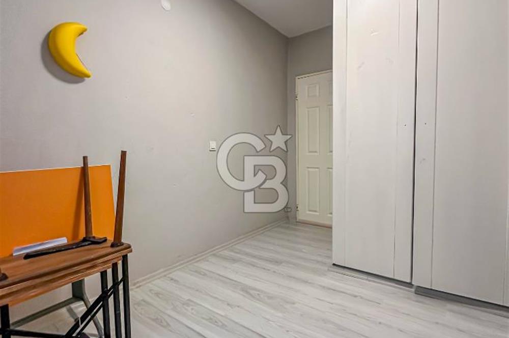 Marmaris Siteler'de Deniz Manzaralı Kiralık Daire