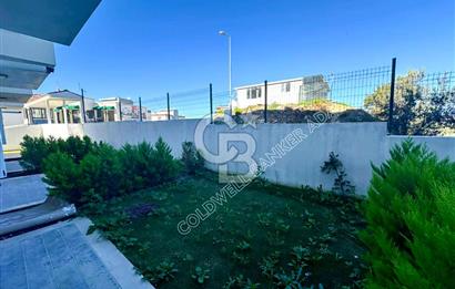 Kuşadası Değirmendere’de Bahçeli, Havuzlu Sitede Kiralık Daire