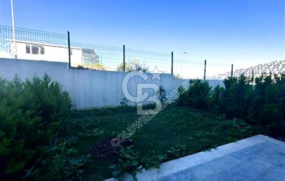 Kuşadası Değirmendere’de Bahçeli, Havuzlu Sitede Kiralık Daire