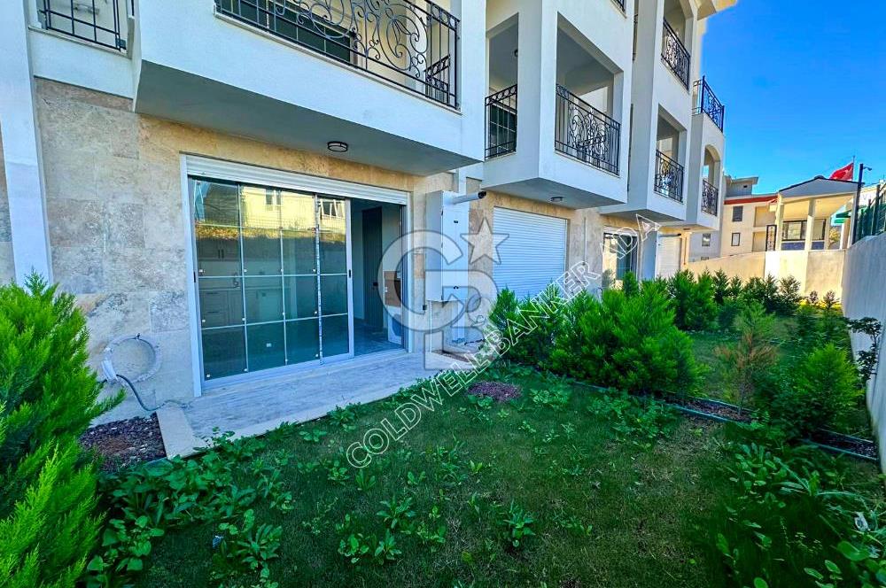 Kuşadası Değirmendere’de Bahçeli, Havuzlu Sitede Kiralık Daire