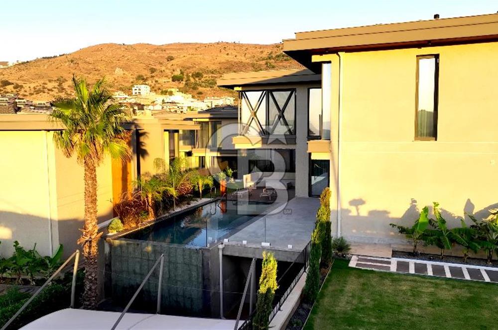 Güzelbahçe Villa Mestada 7+2 Ultra Lüks Villa