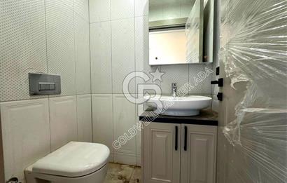 Kuşadası Değirmendere’de Bahçeli, Havuzlu Sitede Kiralık Daire