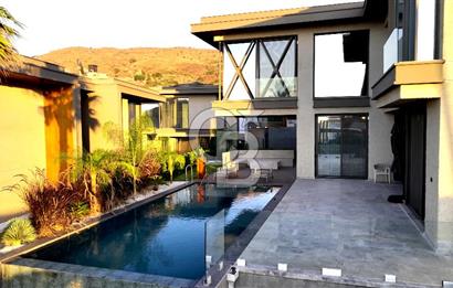 Güzelbahçe Villa Mestada 7+2 Ultra Lüks Villa