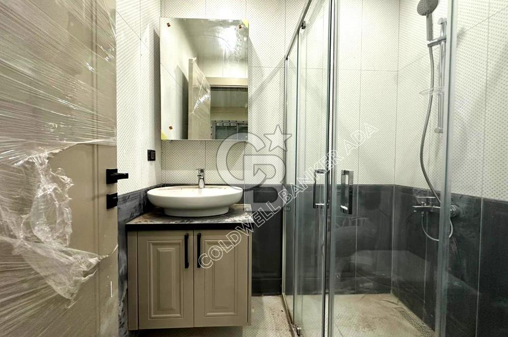 Kuşadası Değirmendere’de Bahçeli, Havuzlu Sitede Kiralık Daire