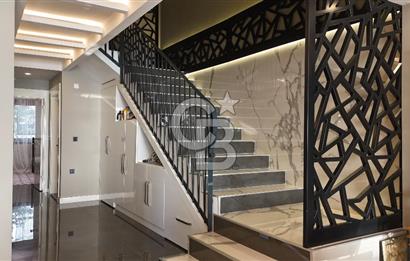 Denize Sıfır, Sonsuzluk Havuzlu, 431 m² Tripleks Lüks Villa – Yaz Kış Yaşanabilir Sahil Evi