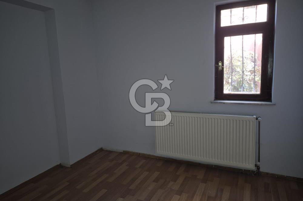 MAMAK LALAHAN KARŞIYAKA MAH. SİTEDE 5+2 SATILIK DAİRE