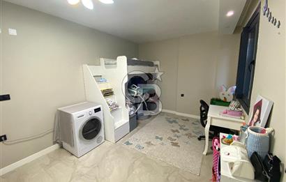 Denize Sıfır, Sonsuzluk Havuzlu, 431 m² Tripleks Lüks Villa – Yaz Kış Yaşanabilir Sahil Evi