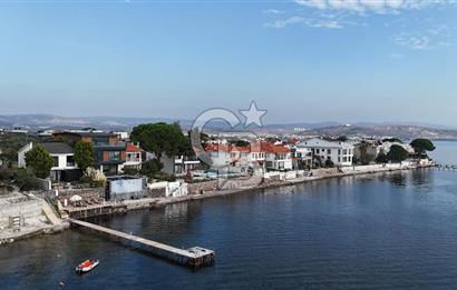 Denize Sıfır, Sonsuzluk Havuzlu, 431 m² Tripleks Lüks Villa – Yaz Kış Yaşanabilir Sahil Evi