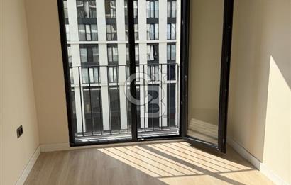 FİNANS MERKEZİNE KOMŞU QUATTRO İSTANBUL SİTESİ SATILIK 2+1 DAİRE