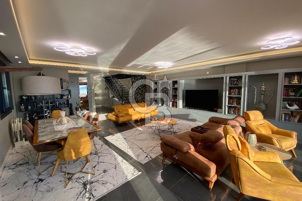 Denize Sıfır, Sonsuzluk Havuzlu, 431 m² Tripleks Lüks Villa – Yaz Kış Yaşanabilir Sahil Evi