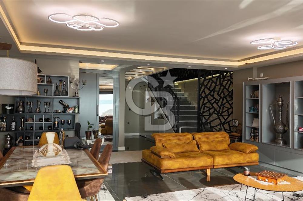 Denize Sıfır, Sonsuzluk Havuzlu, 431 m² Tripleks Lüks Villa – Yaz Kış Yaşanabilir Sahil Evi