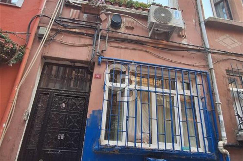 BALATTA SATILIK 4 KATLI MÜSTAKİL SATILIK BİNA 