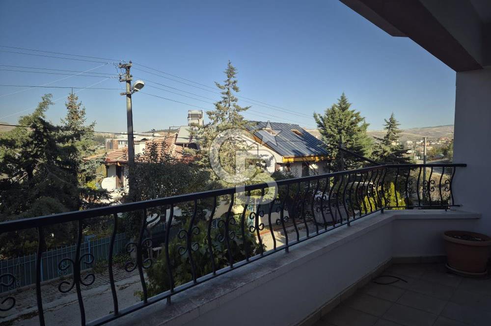 MAMAK LALAHAN KARŞIYAKA MAH. SİTEDE 5+2 SATILIK DAİRE