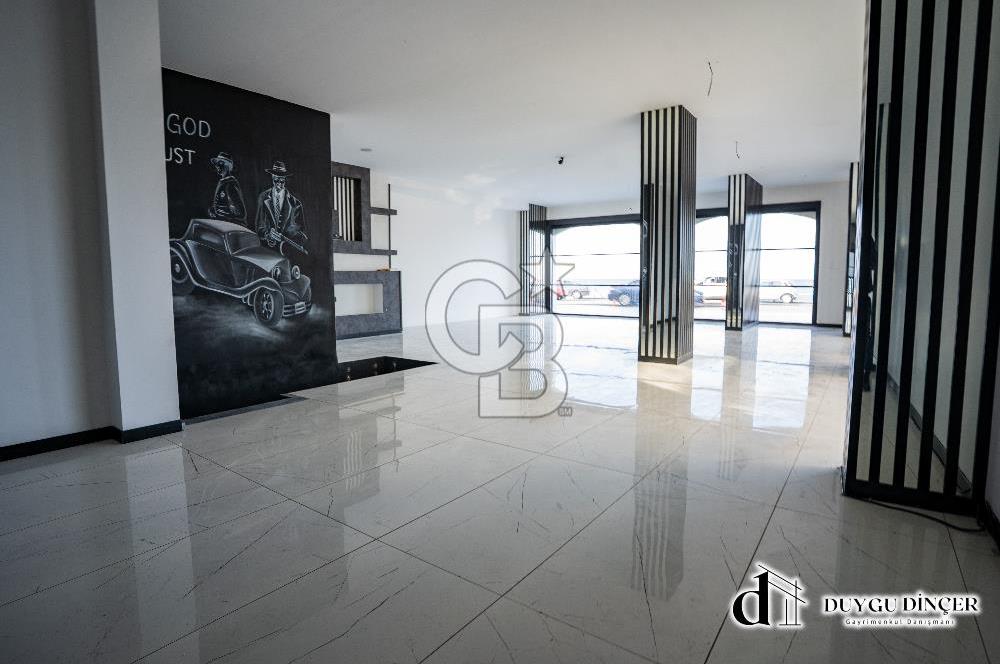 GÜZELBAHÇEDE DENİZE BİRİNCİ SIRA KİRALIK 420m2 İŞ YERİ