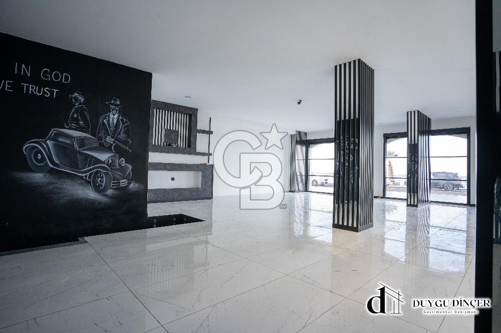 GÜZELBAHÇEDE DENİZE BİRİNCİ SIRA KİRALIK 420m2 İŞ YERİ