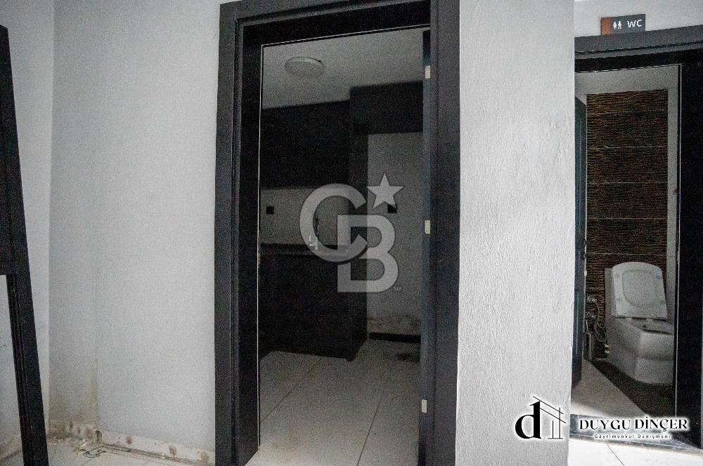 GÜZELBAHÇEDE DENİZE BİRİNCİ SIRA KİRALIK 420m2 İŞ YERİ