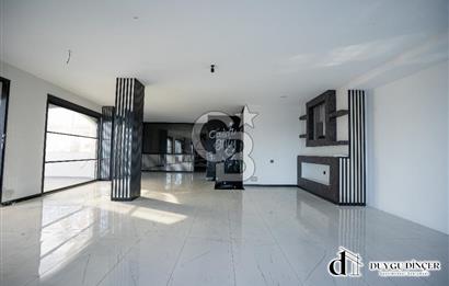 GÜZELBAHÇEDE DENİZE BİRİNCİ SIRA KİRALIK 420m2 İŞ YERİ