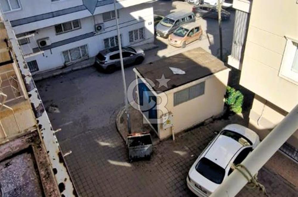 Balçova Fevzi Çakmak’ta Merkezi Konumda Geniş 2+1 Daire