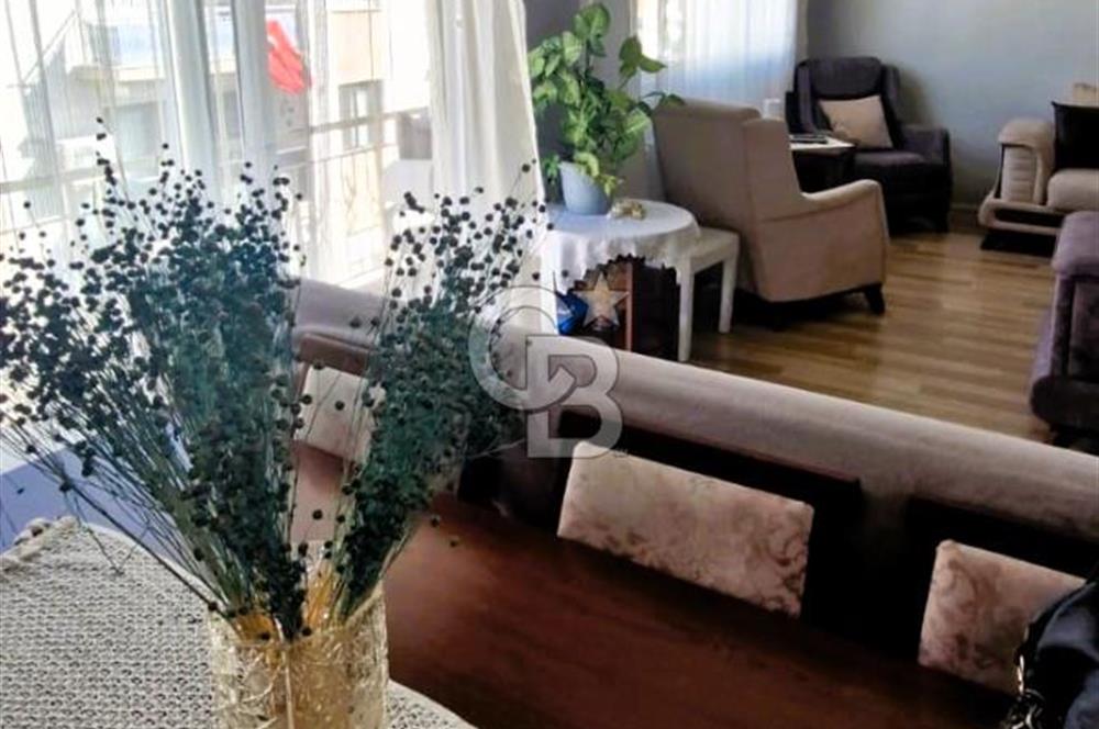 Balçova Fevzi Çakmak’ta Merkezi Konumda Geniş 2+1 Daire