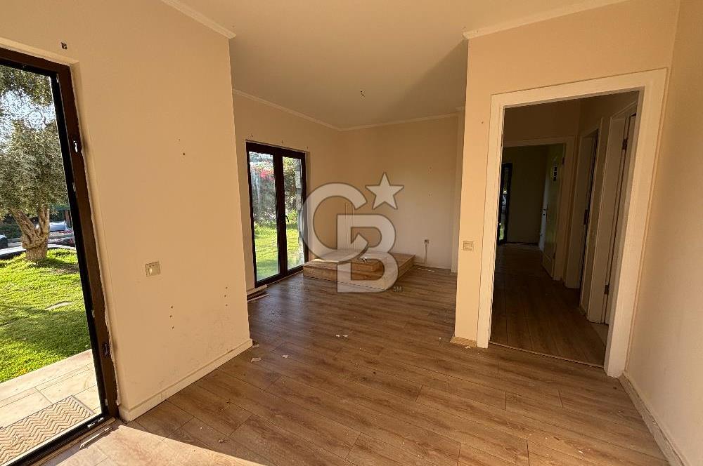 Bodrum Oasis AVM Yanı, Site İçi, Bahçe Katı, Kiralık Ofis