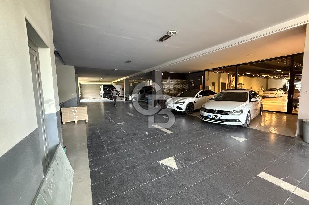 UĞURLU İŞ MERKEZİ 2.KATTA SATILIK 300 M² İŞYERİ